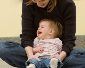 baby mom smile