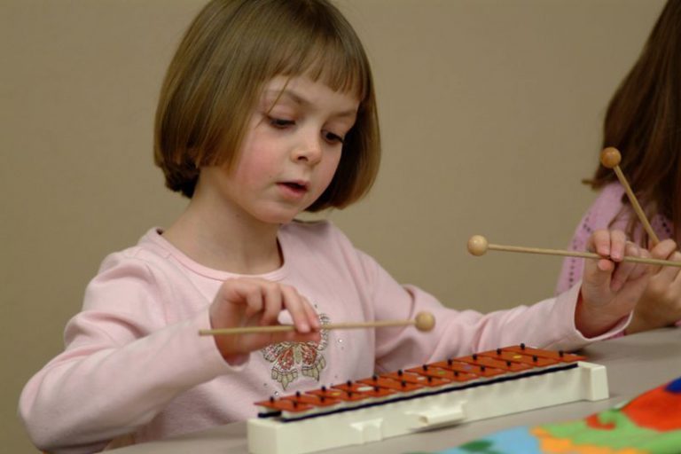 A Parent's Introduction to the Glockenspiel Kindermusik Young Child