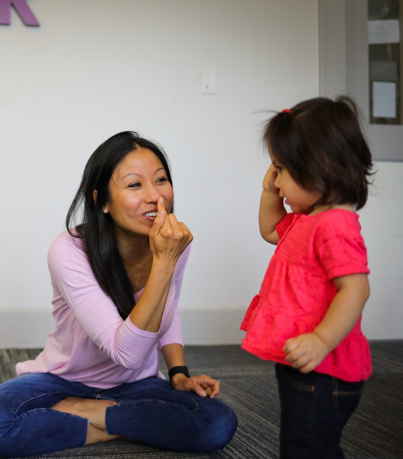 Photo_Kindermusik_MadelineThibodeauxStudio-2018_mom-Asian-nose_Level1_2520x1683-1-1349x1536 image