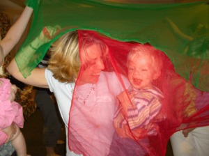 scarf play